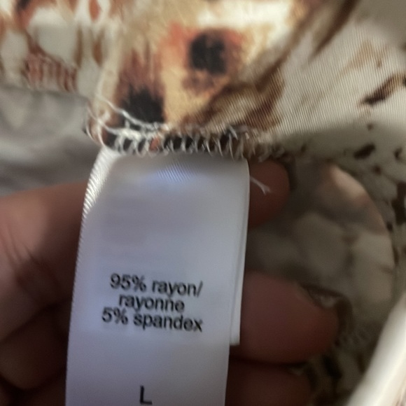 NWT maurices stretch skirt - Picture 5 of 5